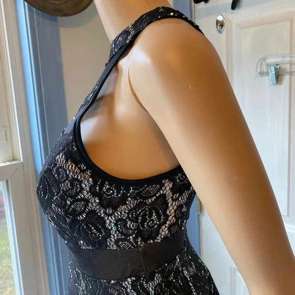 Emerald Sundae Black Silver Formal Prom Evening Fit Flare Mini Dress Size 1 XS - Picture 6 of 8